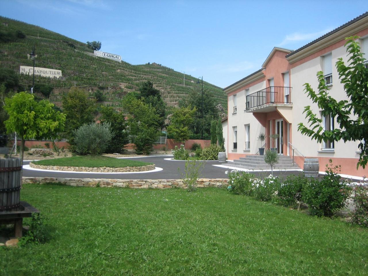 Hotel Le Domaine Des Vignes Ampuis Lyon Sud Vienne Экстерьер фото